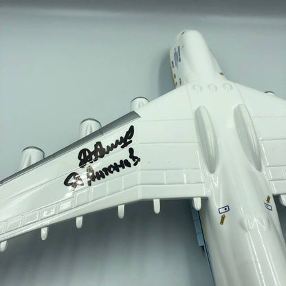 AIRCRAFT MODEL: ANTONOV AN-225 MRIYA UR-82060 WITH AUTOGRAPH PIC DMYTRAIRCRAFT MODELTMK HandelStatic